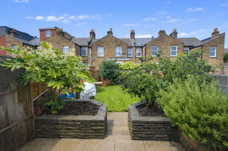 Photo 16- click for photo gallery